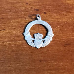 TJH Silver Celtic Claddagh Pendant/Charm